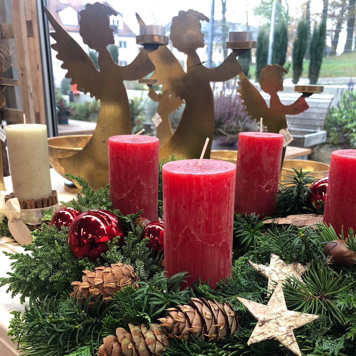 blumen-holzschuh-advent-2023-hero